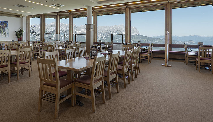 Panoramic restaurant Bergkaiser ©Alex Gretter