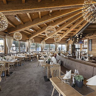 Sundowner Kaiserlounge Ellmau ©Alex Gretter